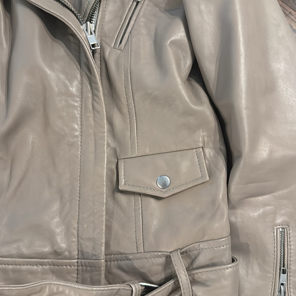 Maje Tan Leather Jacket Classic Style - Picture 3 of 4